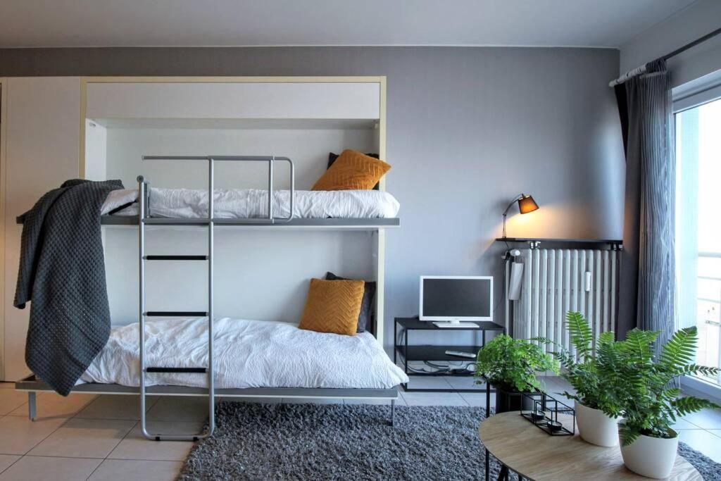 Knappe Studio Met Subliem Zeezicht! Oostende Dış mekan fotoğraf