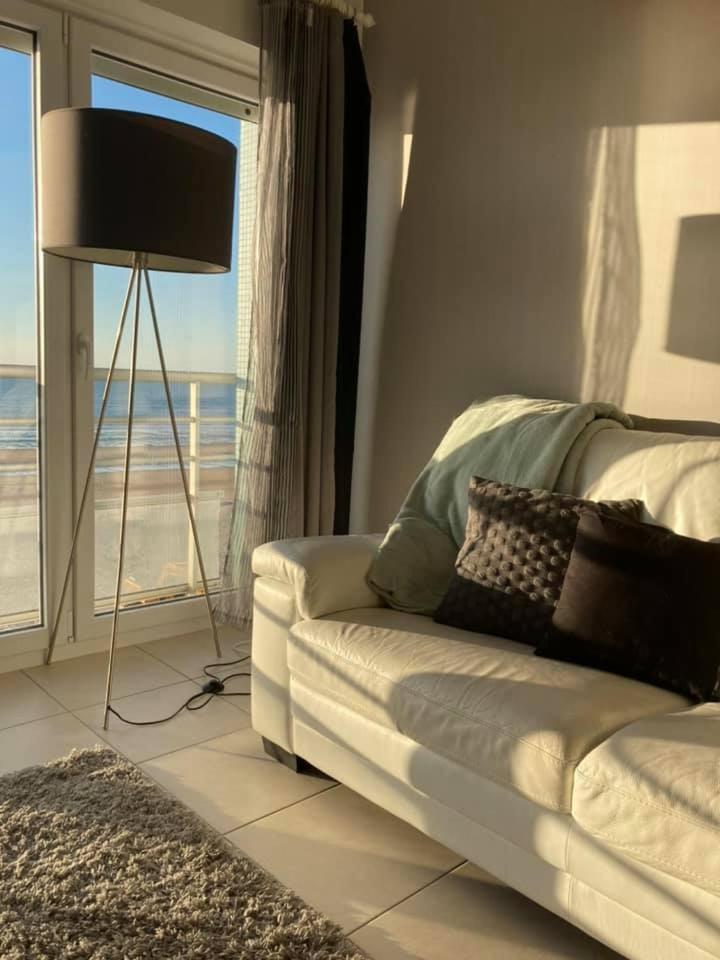 Knappe Studio Met Subliem Zeezicht! Oostende Dış mekan fotoğraf
